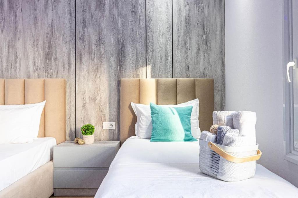 Hi'mare Sea View 3 - Modern, Brand New Himare
